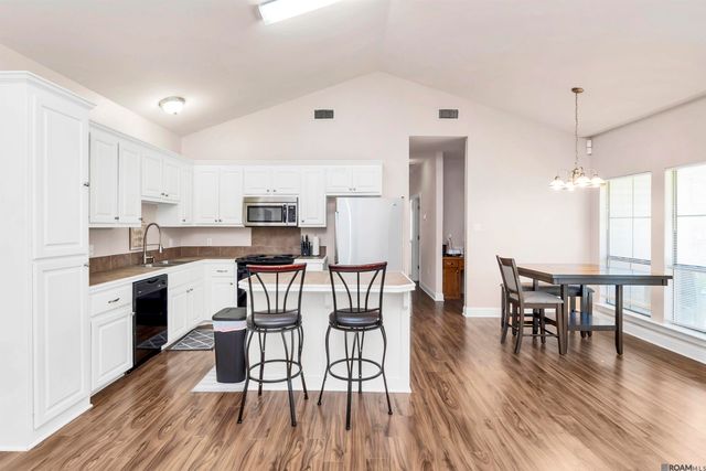 15084 Banff Ct, Baton Rouge, LA 70819