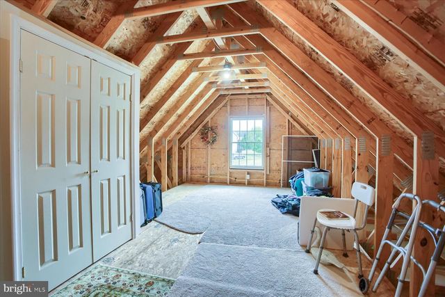 37 OLD COACH LN, Carlisle, PA 17013