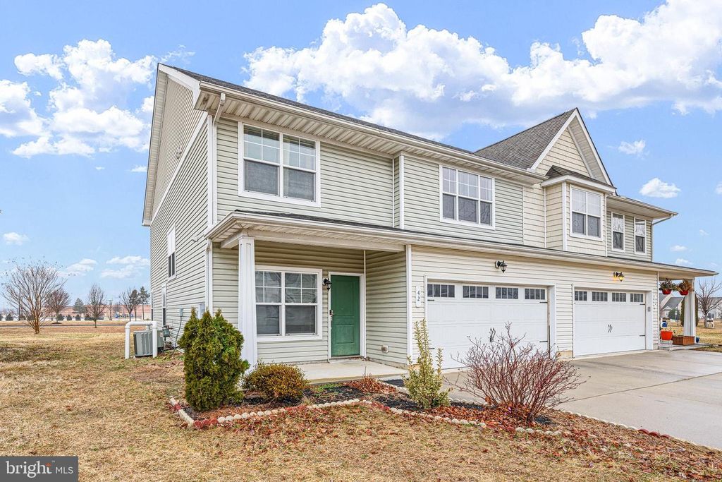 Image 32 of property listing at 42 MER WAY, Dover, DE 19901