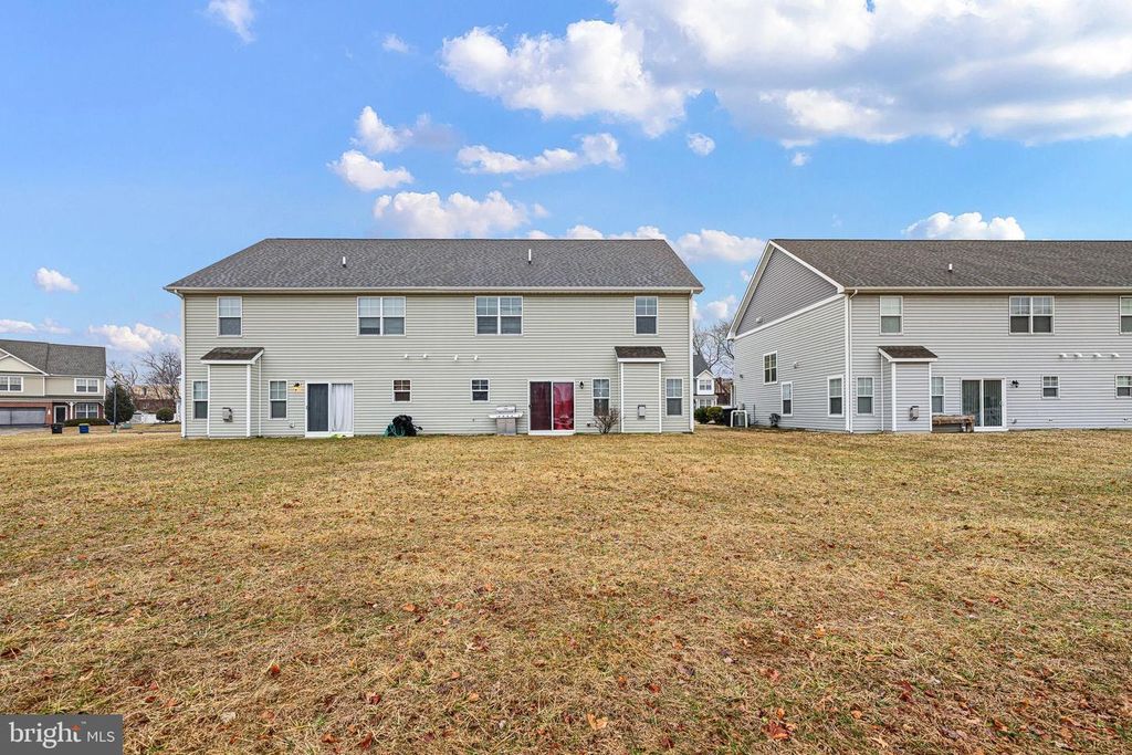 Image 34 of property listing at 42 MER WAY, Dover, DE 19901