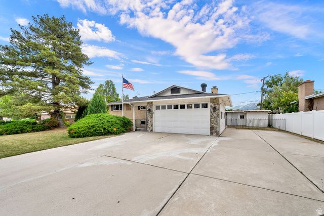 4603 S BEECHWOOD RD, Taylorsville, UT 84123