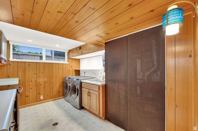 4603 S BEECHWOOD RD, Taylorsville, UT 84123