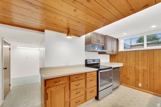 4603 S BEECHWOOD RD, Taylorsville, UT 84123
