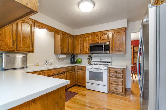 1421 HARBOR SPRINGS CIRCLE, Green Bay, WI 54311