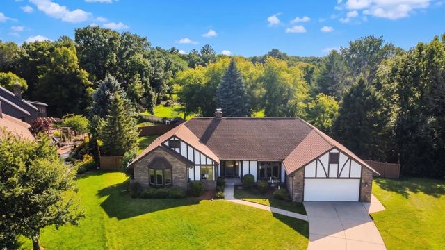 1421 HARBOR SPRINGS CIRCLE, Green Bay, WI 54311