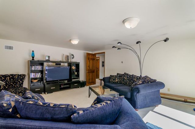 1421 HARBOR SPRINGS CIRCLE, Green Bay, WI 54311