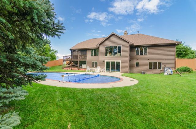 1421 HARBOR SPRINGS CIRCLE, Green Bay, WI 54311