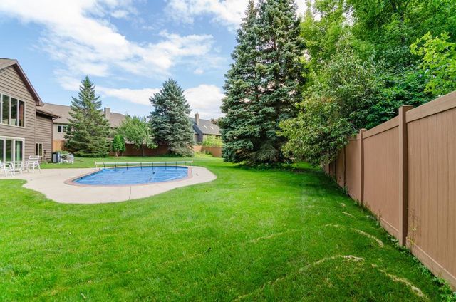 1421 HARBOR SPRINGS CIRCLE, Green Bay, WI 54311