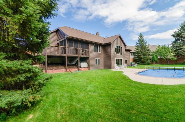 1421 HARBOR SPRINGS CIRCLE, Green Bay, WI 54311