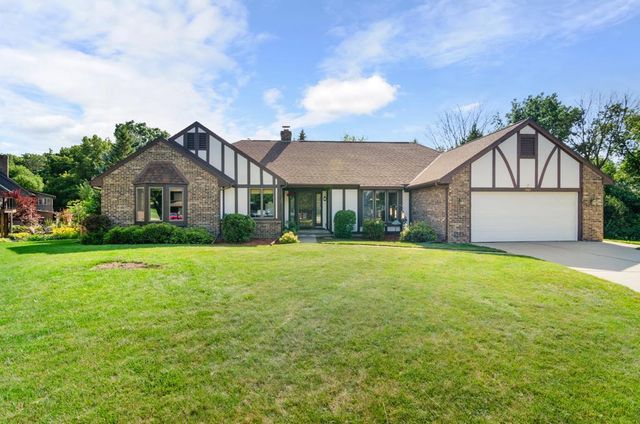 1421 HARBOR SPRINGS CIRCLE, Green Bay, WI 54311