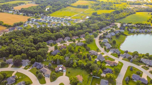1421 HARBOR SPRINGS CIRCLE, Green Bay, WI 54311
