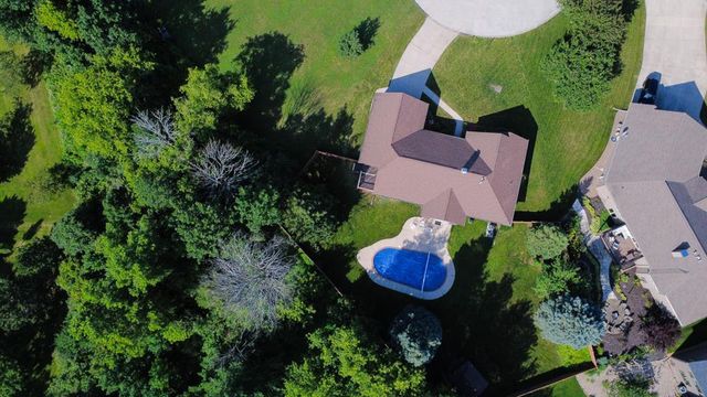 1421 HARBOR SPRINGS CIRCLE, Green Bay, WI 54311