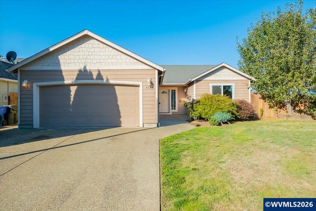 4737 Conrad St NE, Salem, OR 97305