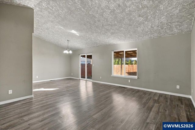 4737 Conrad St NE, Salem, OR 97305