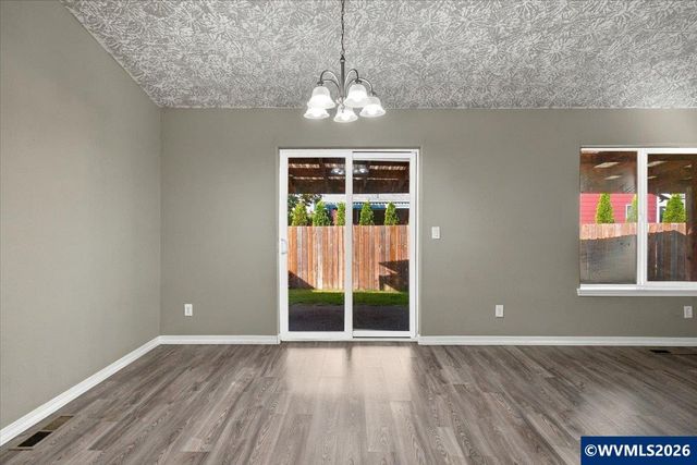 4737 Conrad St NE, Salem, OR 97305