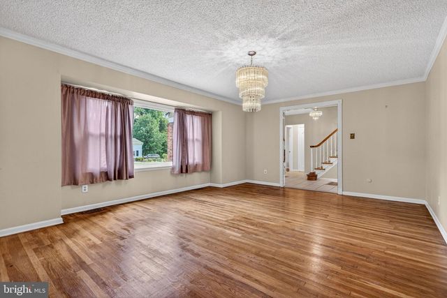 216 HAMILTON RD, Marlton, NJ 08053