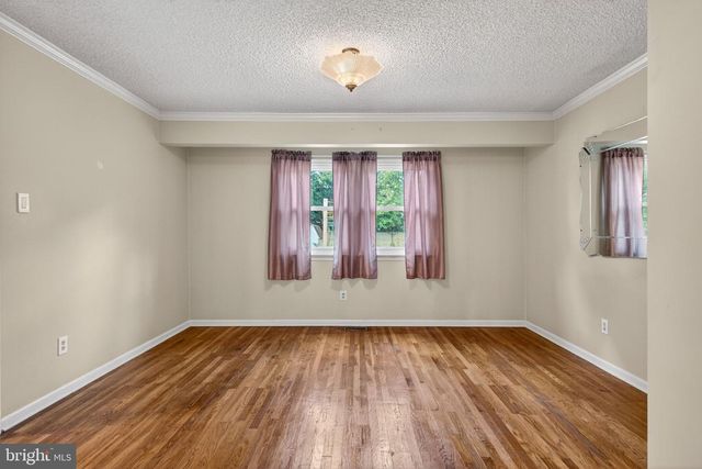 216 HAMILTON RD, Marlton, NJ 08053