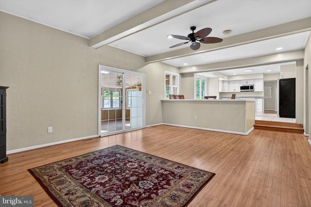 216 HAMILTON RD, Marlton, NJ 08053