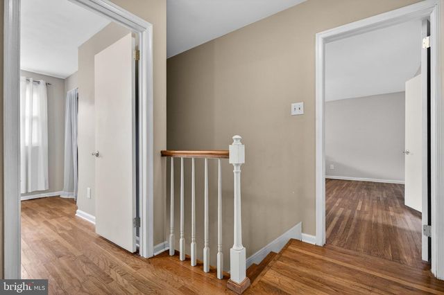 216 HAMILTON RD, Marlton, NJ 08053