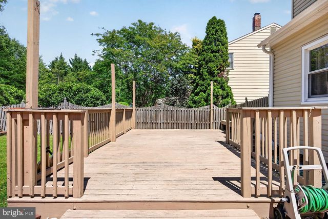 216 HAMILTON RD, Marlton, NJ 08053