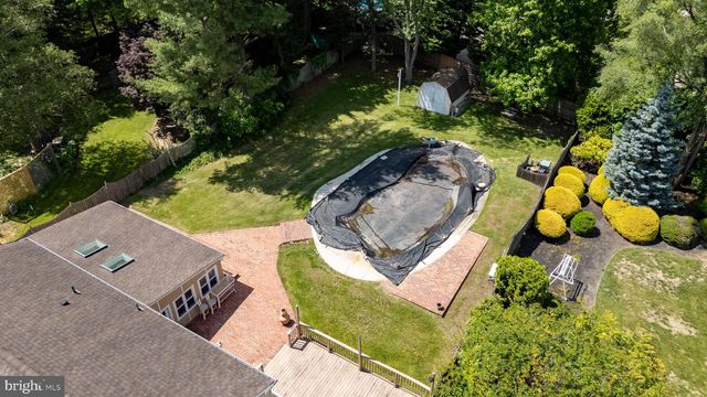 216 HAMILTON RD, Marlton, NJ 08053