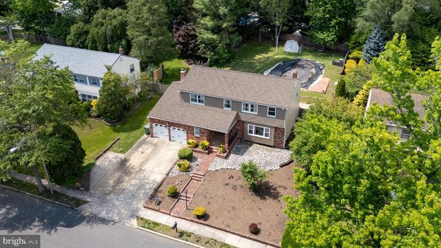 216 HAMILTON RD, Marlton, NJ 08053