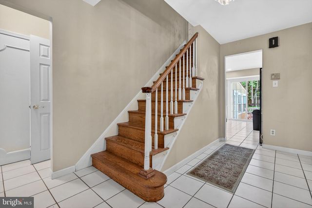 216 HAMILTON RD, Marlton, NJ 08053