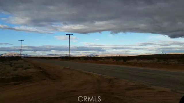 62323 Mars Drive, Joshua Tree, CA 92252