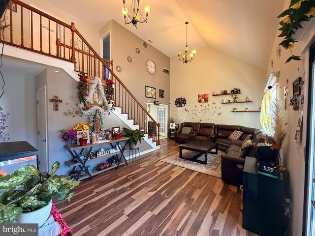 608 W MAIN ST, Fruitland, MD 21826