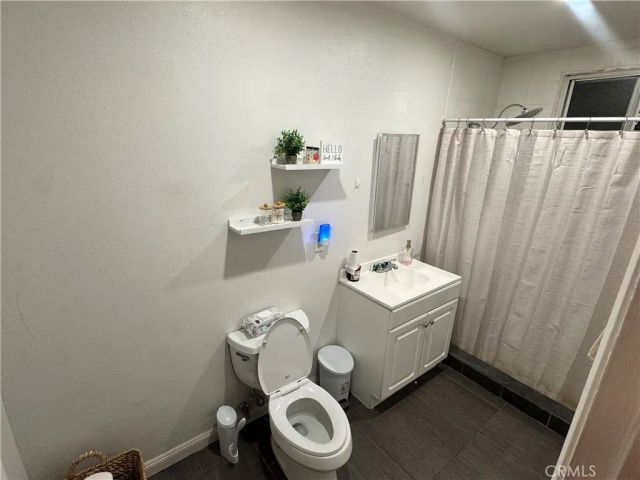 1605 W 87th, Los Angeles, CA 90047