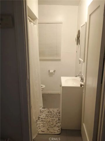 1605 W 87th, Los Angeles, CA 90047