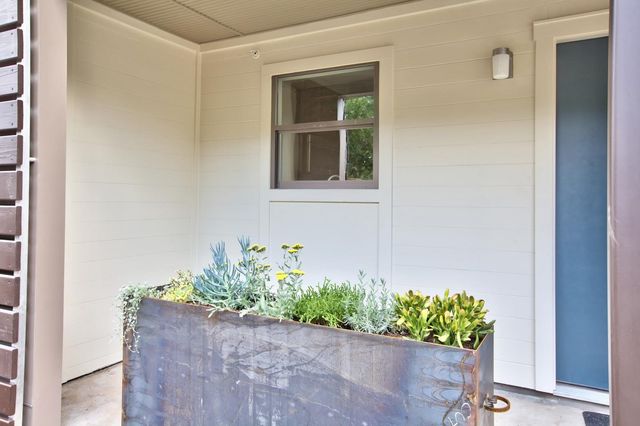 924 E 51st ST 106, Austin, TX 78751