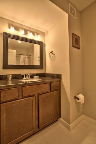 924 E 51st ST 106, Austin, TX 78751