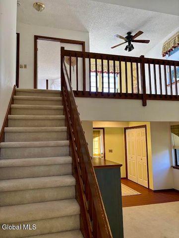 102 Meadowbrook Drive, Bethlehem, NY 12159