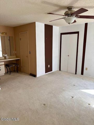 102 Meadowbrook Drive, Bethlehem, NY 12159