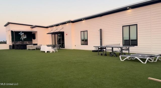 1302 Magnolia Street, B301, Gulfport, MS 39507