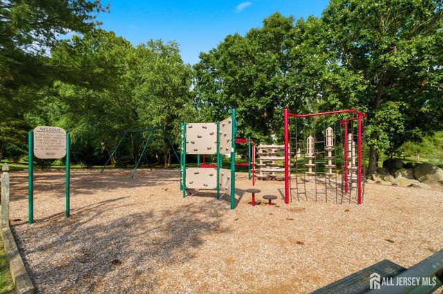 3195 Cypress Court, South Brunswick, NJ 08852