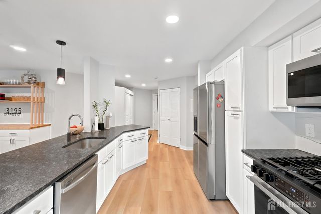 3195 Cypress Court, South Brunswick, NJ 08852
