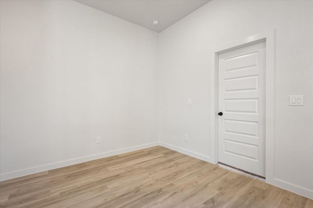 2407 Bryan Avenue, Wolfforth, TX 79382