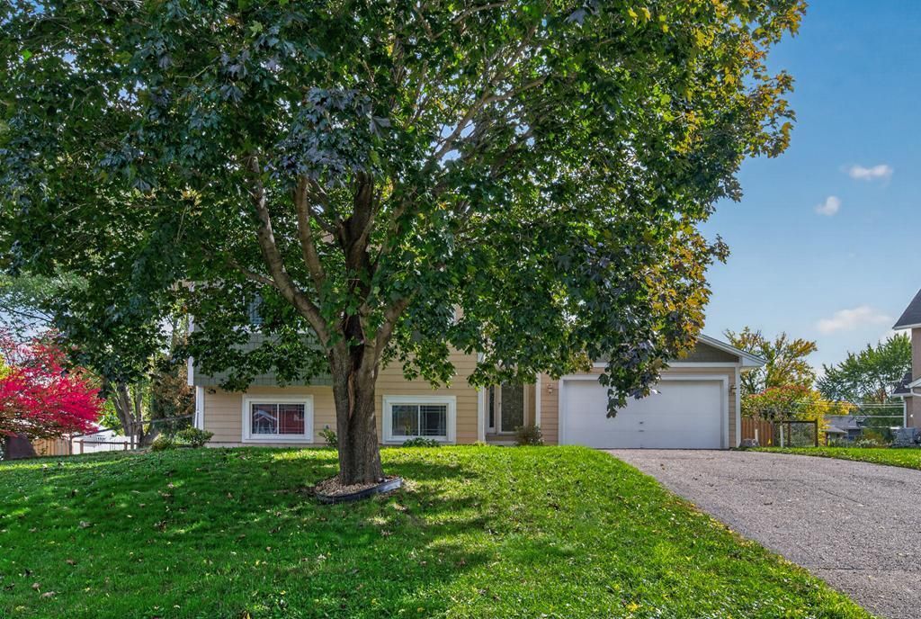 18029 83rd Avenue N, Maple Grove, MN 55311 — photo 2