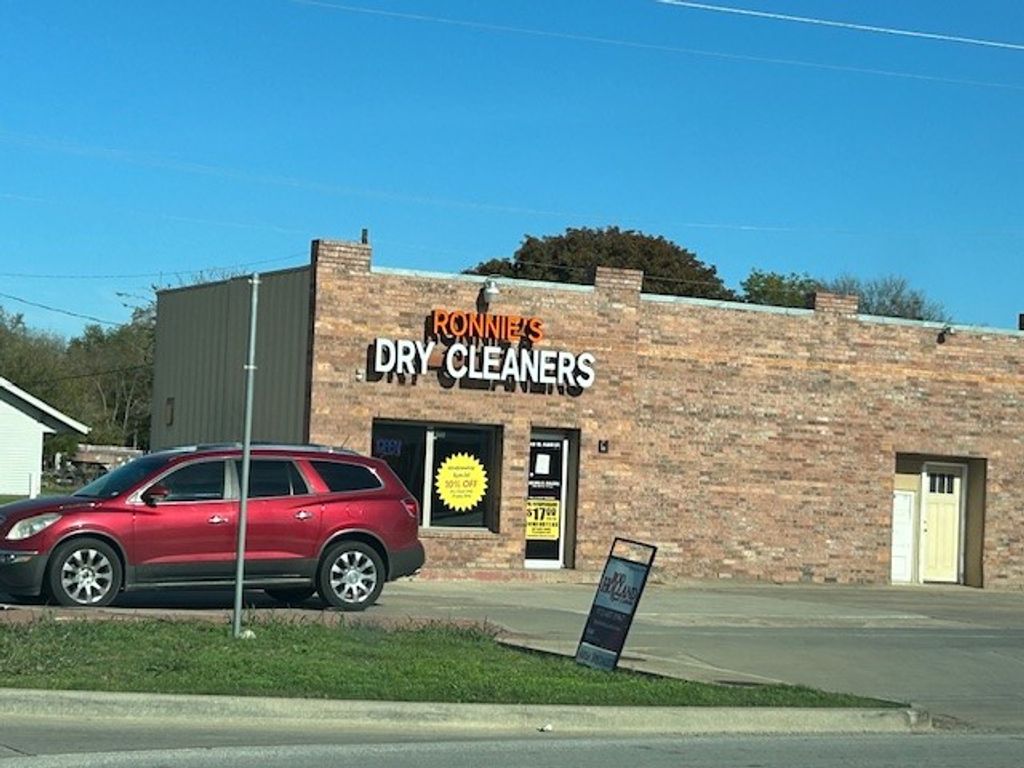 130-140 W Main Street, Royse City, TX 75189