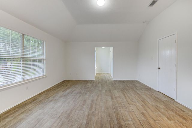 9926 Myrtle Field Lane, Houston, TX 77044