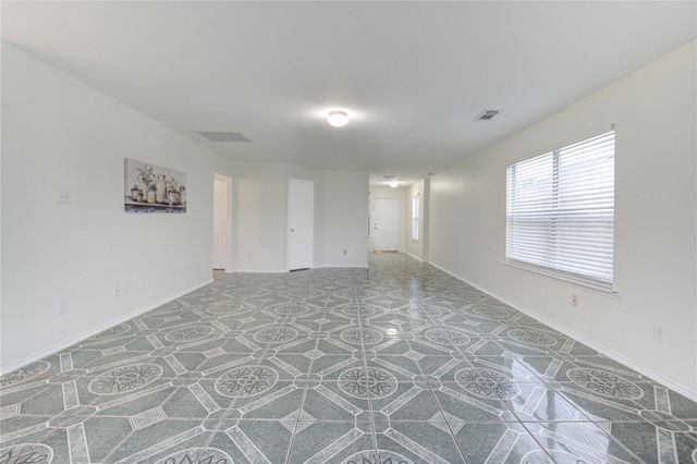 9926 Myrtle Field Lane, Houston, TX 77044