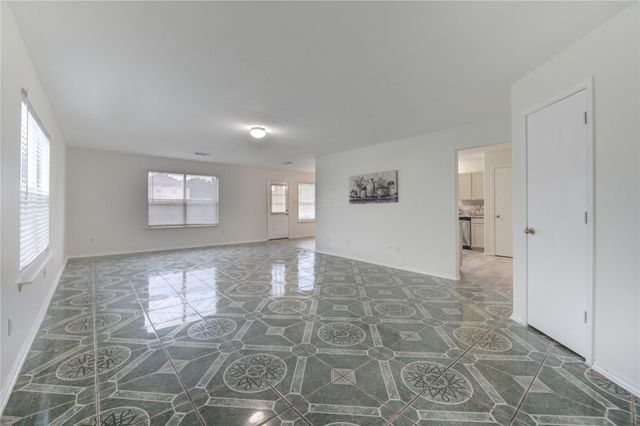 9926 Myrtle Field Lane, Houston, TX 77044