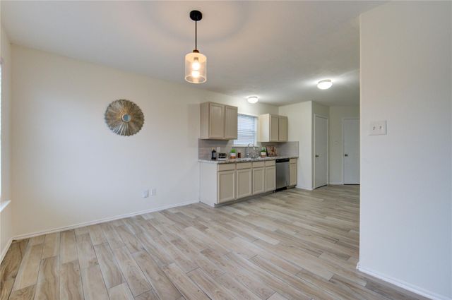 9926 Myrtle Field Lane, Houston, TX 77044