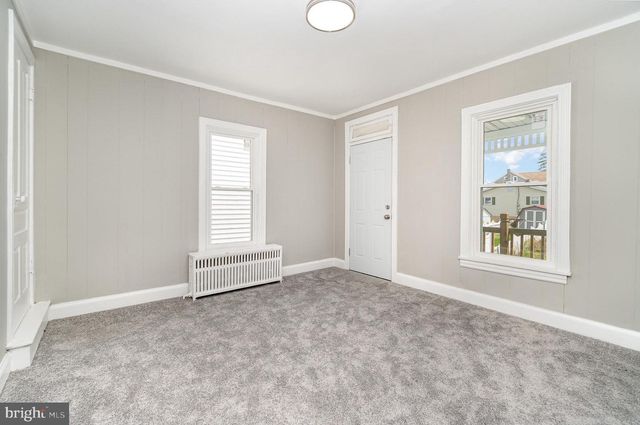 609 SPRUCE ST, Lykens, PA 17048