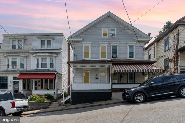 609 SPRUCE ST, Lykens, PA 17048