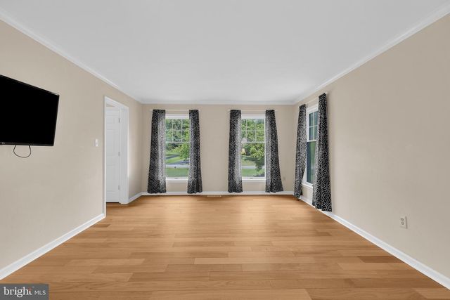 7707 LAKE GLEN DR, Glenn Dale, MD 20769