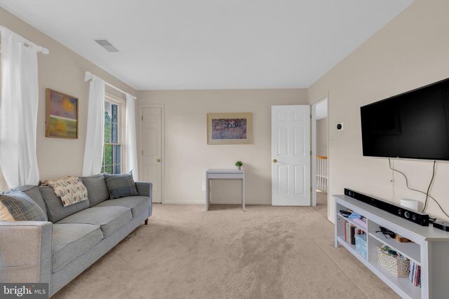 7707 LAKE GLEN DR, Glenn Dale, MD 20769
