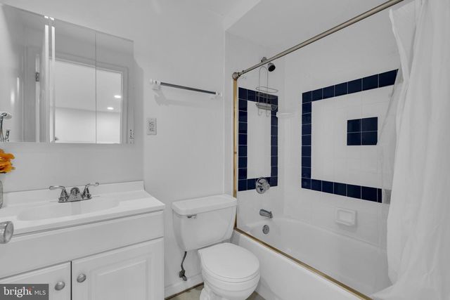 7707 LAKE GLEN DR, Glenn Dale, MD 20769